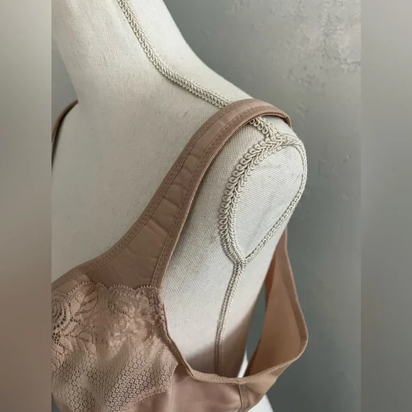 Glamorise bra size 48C - Picture 5 of 9